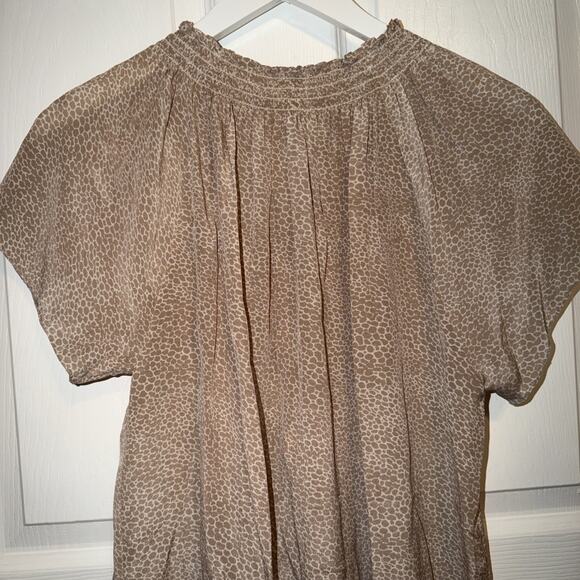 Rungolee Louise V Neck Smocked Neck Blouse Silk Size S Small Beige - Picture 5 of 6